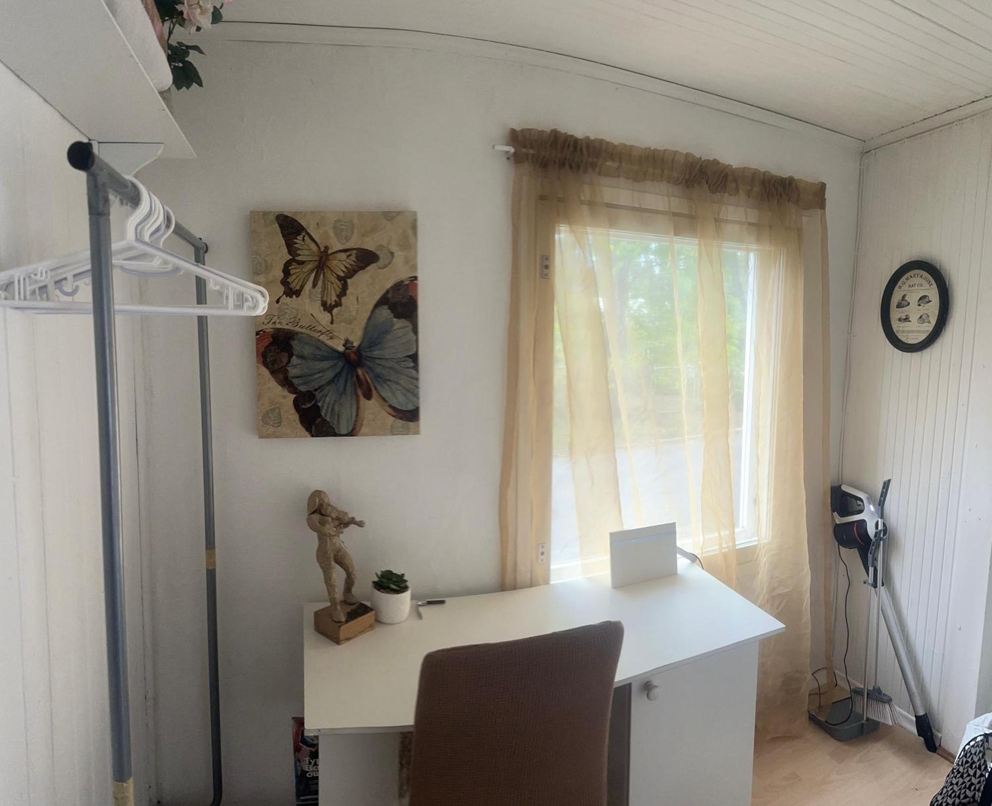Small Wooden House 1 Km From River Turku